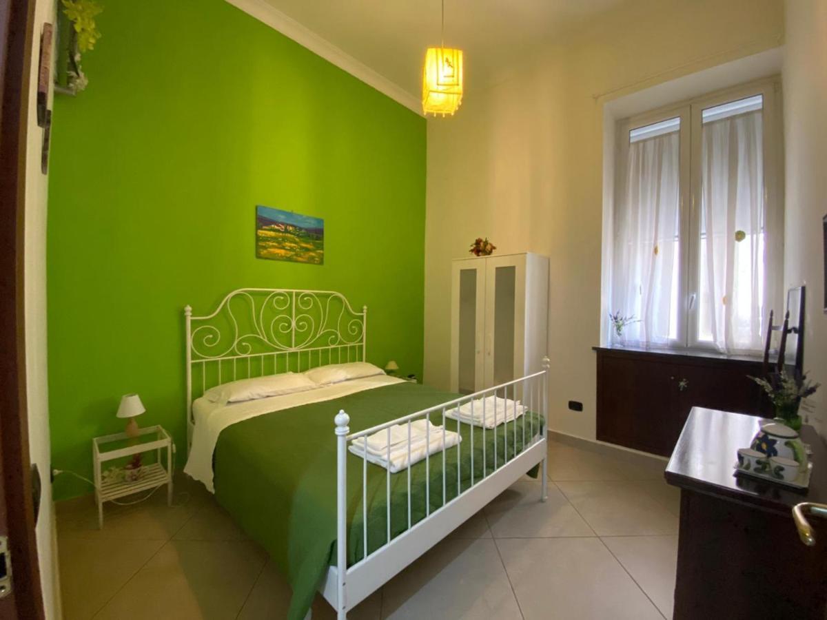 Apartamento La Terra Del Sole Nápoles Exterior foto